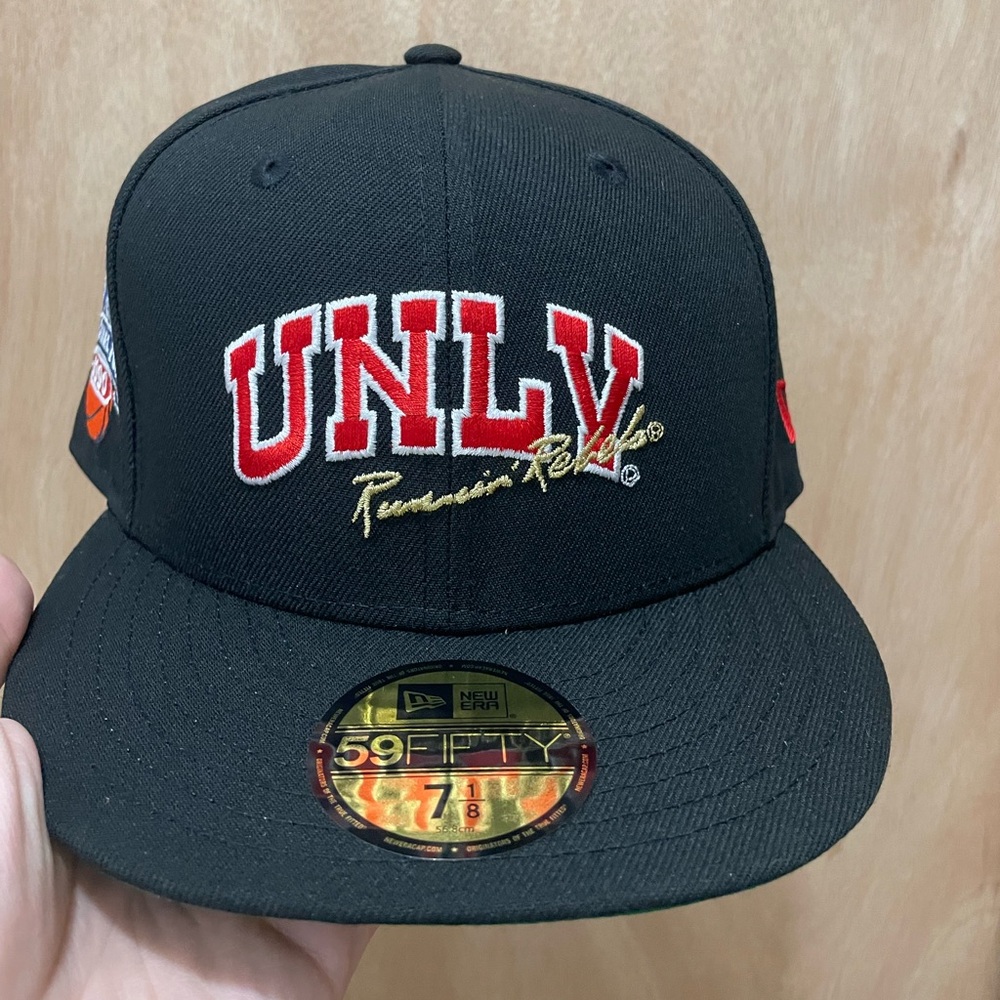Topperz unlv rebels ncaa final four size 7 1/8 new era fitted brand new
